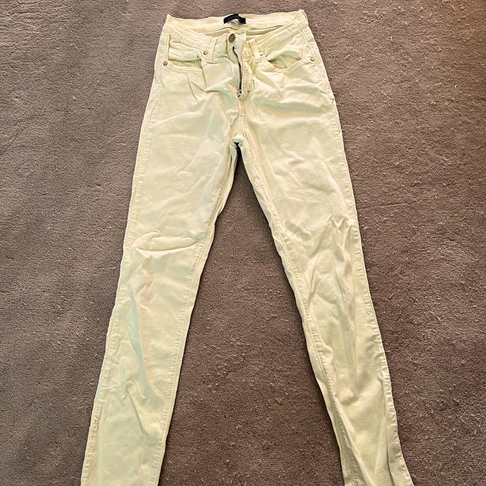 Mono B women’s skinny style pants, size 26